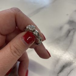 Wilsonville Diamond - Custom engagement ring