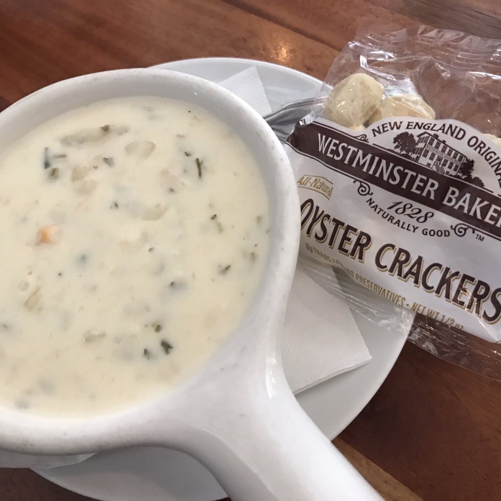 FishBar - Clam chowder that tasted like corn chowder. - Seafood Near Me - Manhattan Beach, California
