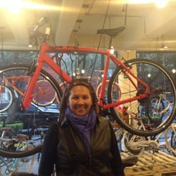 Creadores de bici tomando café - Muchaaaa #bicis