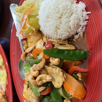 Vongs Thai Cuisine - Thai Near Me - Tilton, New Hampshire Vongs Thai Cuisine - Thai Near Me - Tilton, New Hampshire