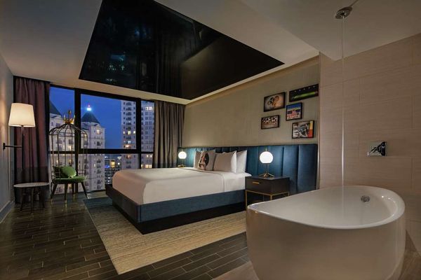 The Starling Atlanta Midtown, Curio Collection by Hilton by null