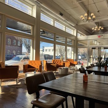 POPS Canton - Inside - Breakfast & Brunch Near Me - Canton, Georgia
