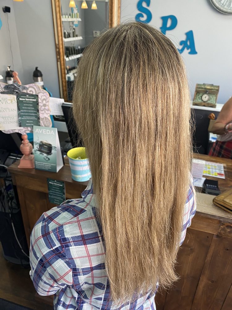 a'la Mode salon spas