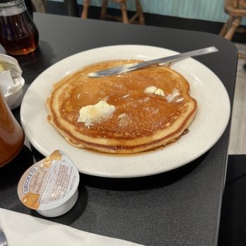 Ari & Mia's Small Town Cafe - Yummy pancakes - Cafes Near Me - Miamitown, Ohio Ari & Mia's Small Town Cafe - Yummy pancakes - Cafes Near Me - Miamitown, Ohio