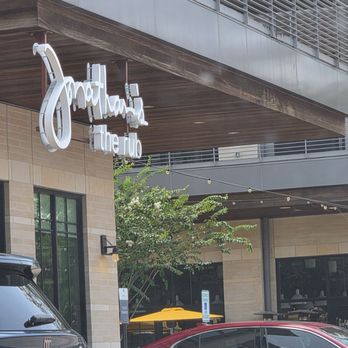 Jonathan's The Rub at Memorial Green - New American Near Me - Houston, Texas