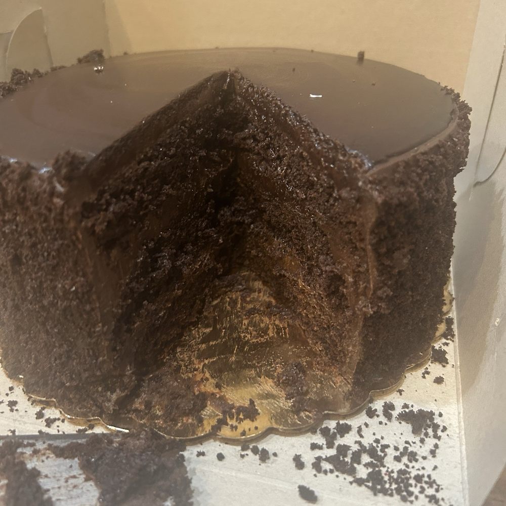 Huge cake Huge cake