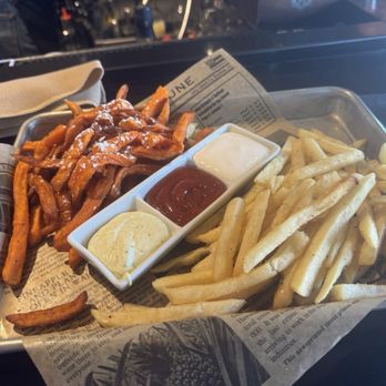 TEN 3 - Fries sampler - New American Near Me - Albuquerque, New Mexico