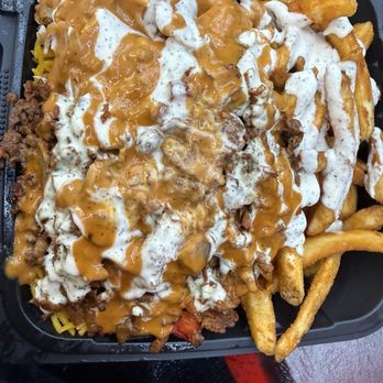 Blazin Chicken & Gyro - Mixed Platter - Chicken Shop Near Me - Fairfax, Virginia Blazin Chicken & Gyro - Mixed Platter - Chicken Shop Near Me - Fairfax, Virginia