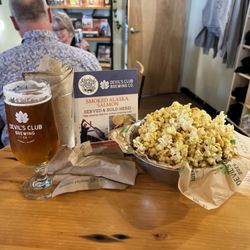 Devil's Club Brewing - Popcorn with yeast
