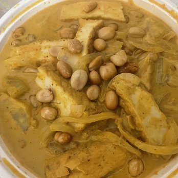 Thai Spoon & Sushi - Massaman Curry with tofu (comes with rice) - Sushi Bars Near Me - Chicago, Illinois Thai Spoon & Sushi - Massaman Curry with tofu (comes with rice) - Sushi Bars Near Me - Chicago, Illinois