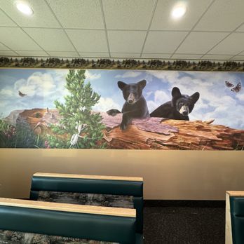 Wall Pro Interior - Diner mural - Wallpapering Near Me Wall Pro Interior - Diner mural - Wallpapering Near Me