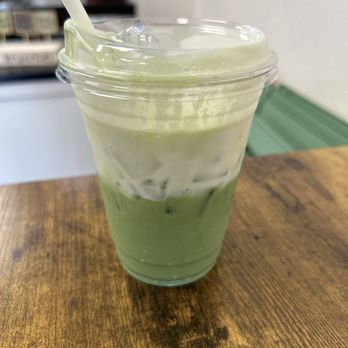 Alto Boba - iced matcha latte with cheese foam - Bubble Tea Near Me - La CaƱada Flintridge, California Alto Boba - iced matcha latte with cheese foam - Bubble Tea Near Me - La CaƱada Flintridge, California