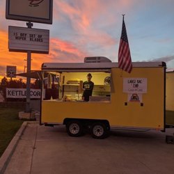 Countryside Kettle Corn - Food truck at Kuna Lube 'N Go (photo from Kuna Food Trucks FB page, credit Hannah Cook)