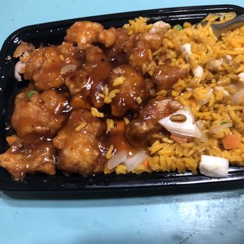 Chinese First Wok - Combo: Orange chicken with chicken fried rice - Chinese Near Me - Groton, Connecticut