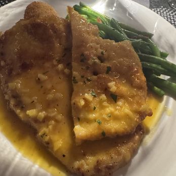 Trattoria Vivolo - Pollo Martini (DELISH!) - Italian Near Me - Harrison, New York