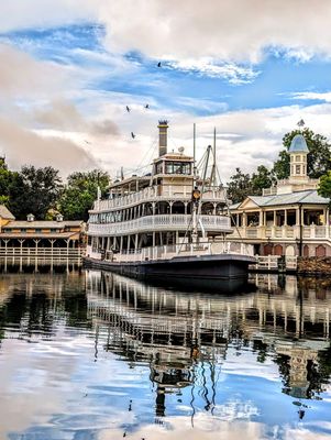 Magic Kingdom Park by null