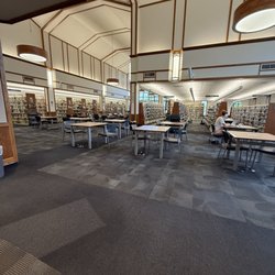 Glen Ellyn Public Library
