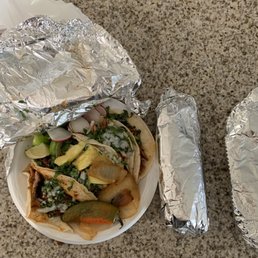 Pastor tacos & burritos