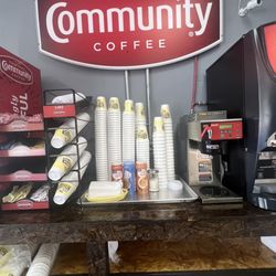 Daylight Donuts - Coffee station
