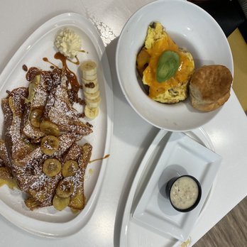 Omelet Bar - French toast and #Scramble - Breakfast & Brunch Near Me - Orlando, Florida Omelet Bar - French toast and #Scramble - Breakfast & Brunch Near Me - Orlando, Florida
