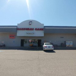 Eagan Hardware Hank - Eagan Hank in the summer