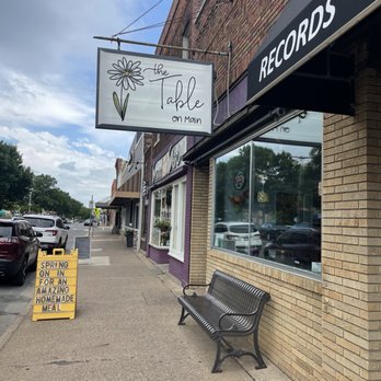 The Table On Main - Cafes Near Me - River Falls, Wisconsin The Table On Main - Cafes Near Me - River Falls, Wisconsin
