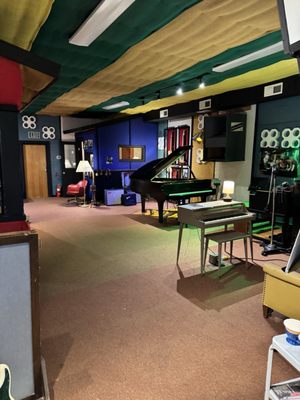 Muscle Shoals Sound Studios by null