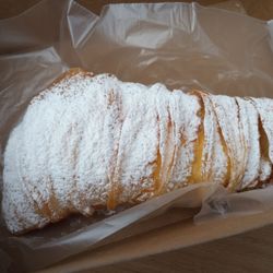 Pasticceria Gelateria Italiana - Sfogliatella (Lobster tail pastry). $7.49.
