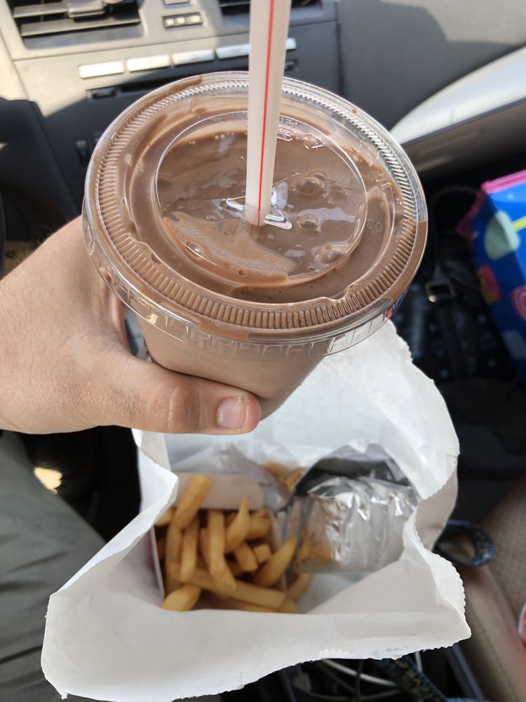 BUSTER’S DRIVE IN 37 Photos & 35 Reviews Burgers 884 Terryville Ave, Bristol, CT