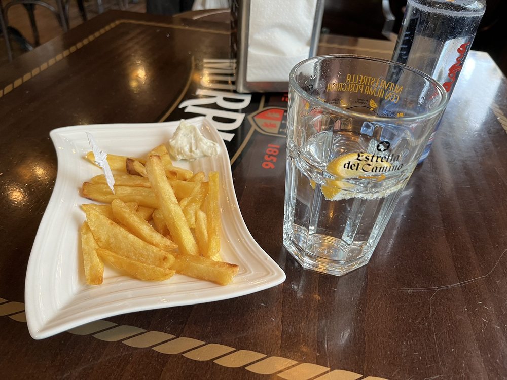 CERVECERÍA GALWAY Rúa Magdalena 6, Ames, A Coruña, Spain Beer Bar