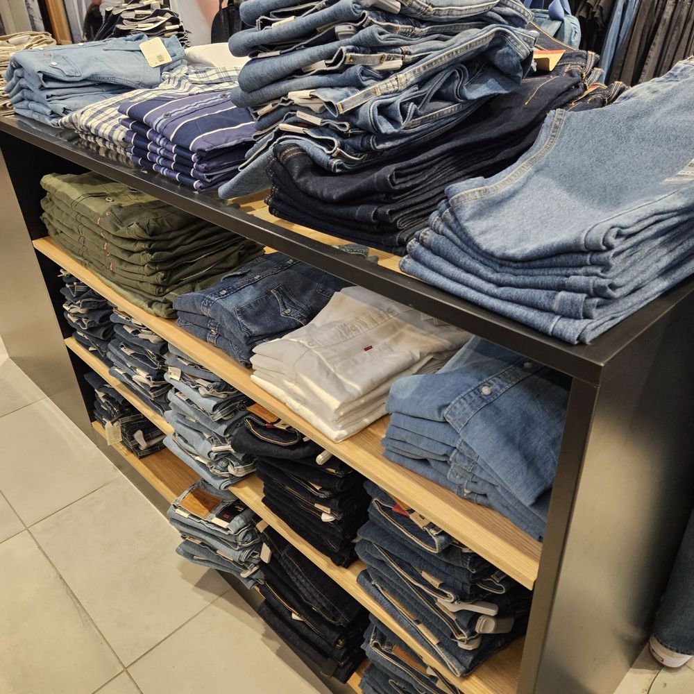 Levi's Store - Jeans - Men's Clothing Near Me - Los Angeles, California Levi's Store - Jeans - Men's Clothing Near Me - Los Angeles, California