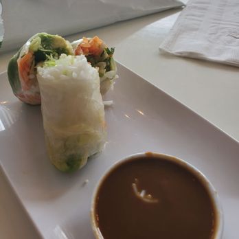 Rolls N Bowls - Avocado Spring roll - Vietnamese Near Me - Metairie, Louisiana Rolls N Bowls - Avocado Spring roll - Vietnamese Near Me - Metairie, Louisiana