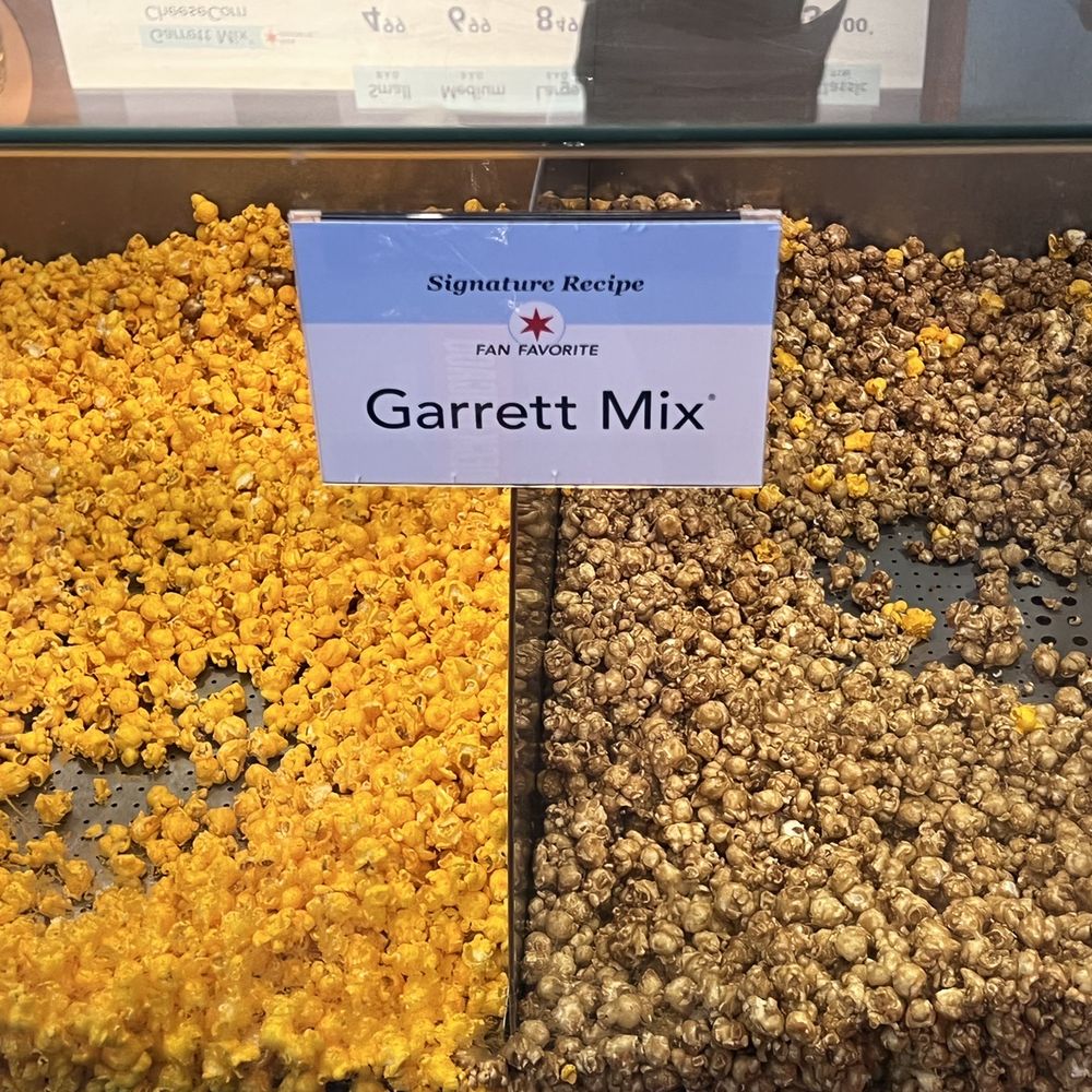 Garrett Popcorn Shops - Popcorn Shops Near Me - Chicago, Illinois