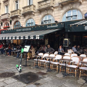 Saint Séverin - One of the nicest patio seatings in town - French Near Me - Paris, 75