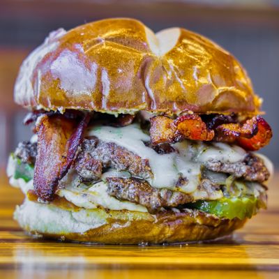 M.L.Rose Craft Beer & Burgers - Gallatin by null