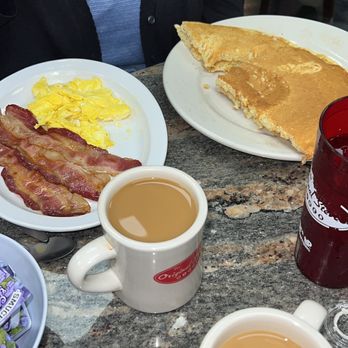 The Original Steve's Diner - Coffee pancake soft bacon scrambled eggs fresh squeezed orange juice no wonder they had a 20 minute wait to sit - Diners Near Me - Rochester, New York The Original Steve's Diner - Coffee pancake soft bacon scrambled eggs fresh squeezed orange juice no wonder they had a 20 minute wait to sit - Diners Near Me - Rochester, New York