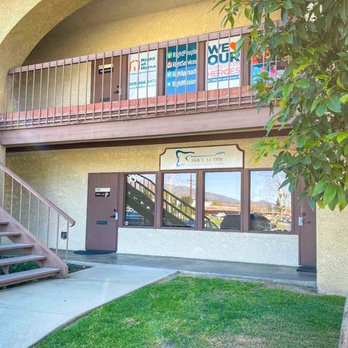 Nick L. Le, DDS - Entrance to dentist office Rancho Cucamonga - Cosmetic Dentists Near Me - Rancho Cucamonga, California Nick L. Le, DDS - Entrance to dentist office Rancho Cucamonga - Cosmetic Dentists Near Me - Rancho Cucamonga, California