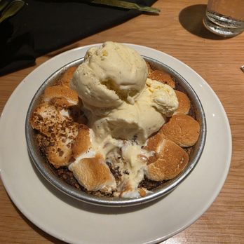 BJ's Restaurant & Brewhouse - Smore Pizookie - New American Near Me - San Bernardino, California BJ's Restaurant & Brewhouse - Smore Pizookie - New American Near Me - San Bernardino, California
