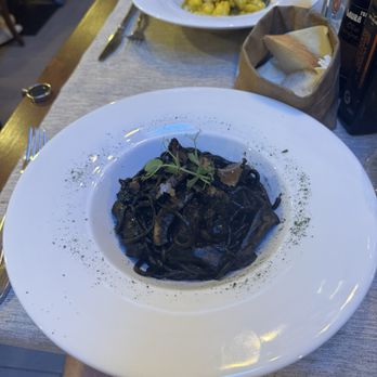 Taverna Scalinetto - Italian Near Me - Venezia, VE Taverna Scalinetto - Italian Near Me - Venezia, VE