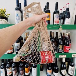 Forest Trail House - Wine bottles to-go