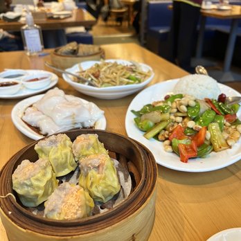MingHin Cuisine - Dim Sum Near Me - Chicago, Illinois MingHin Cuisine - Dim Sum Near Me - Chicago, Illinois