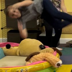 OT Laura - Landing in padded pool!