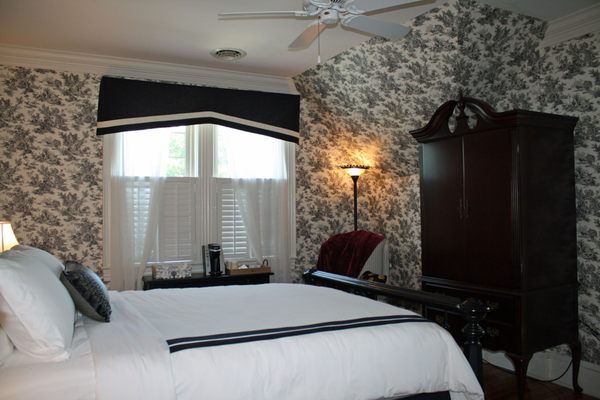 State Street Inn by null