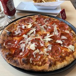 Pep pizza 16" Pep pizza 16"