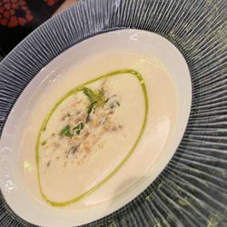 Vivre - L'Experience Des Saveurs - Cauliflower soup (should come with bread)