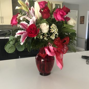 Color Story Florals - Florists Near Me - Vista, California Color Story Florals - Florists Near Me - Vista, California