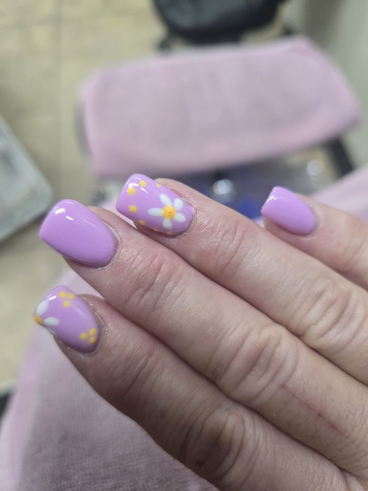 Flawless Nails by Shelley Logo