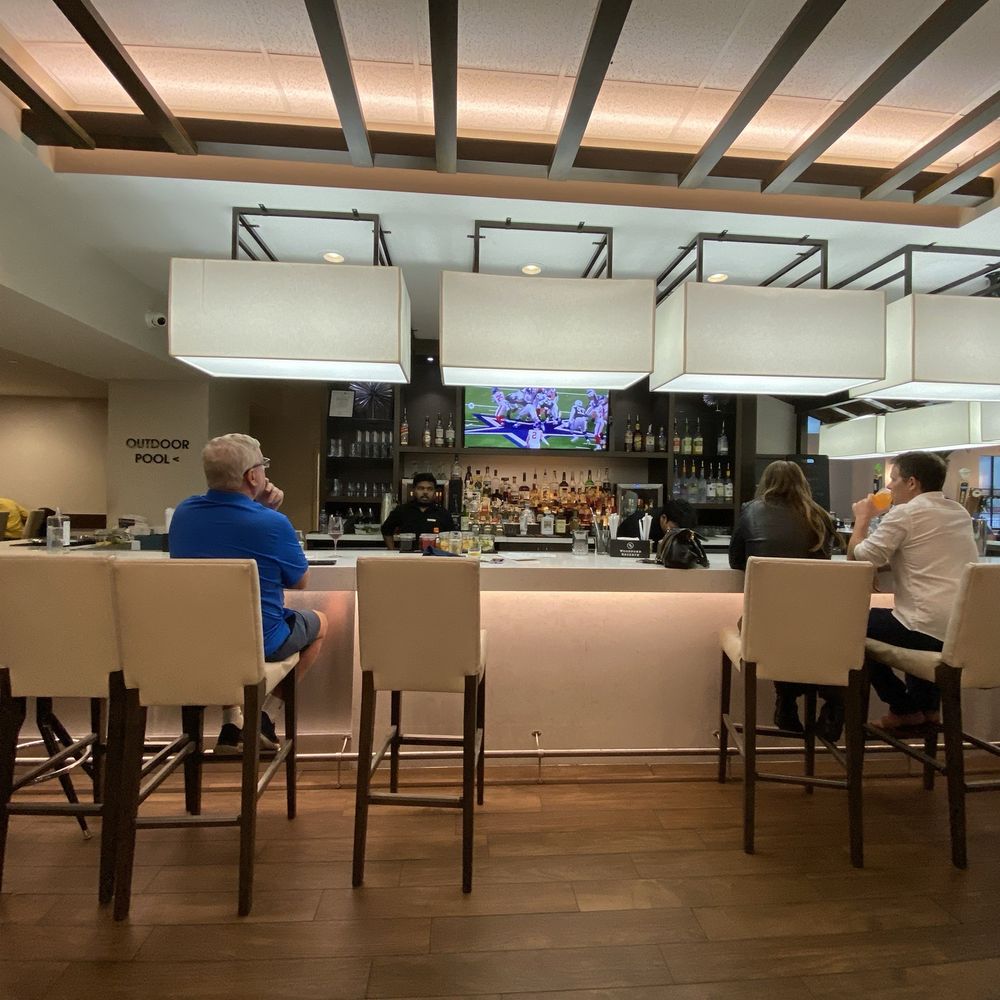 Marriott Savannah Riverfront - Bar - Hotels Near Me - Savannah, Georgia Marriott Savannah Riverfront - Bar - Hotels Near Me - Savannah, Georgia