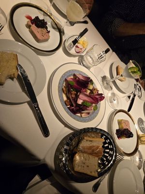 Chez Fifi by null