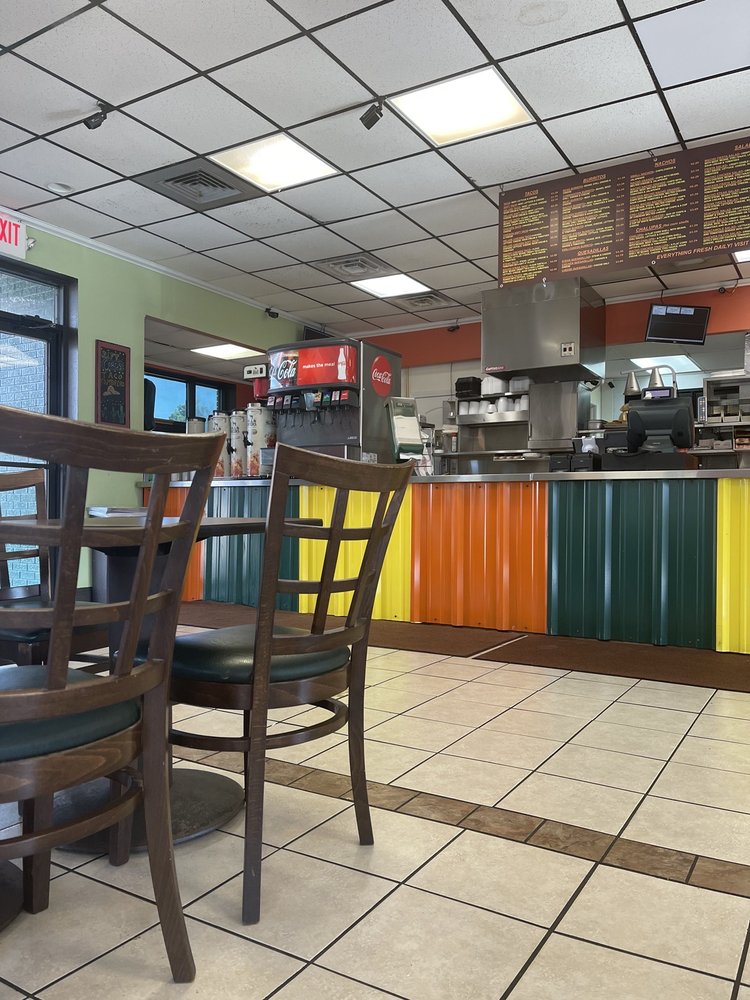 TACO SOMBRERO Updated September 2024 36 Reviews 2595 Pass Rd